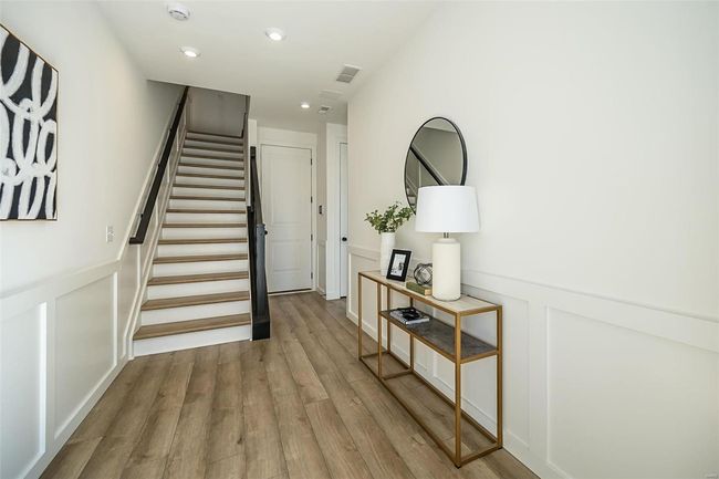 41-807 - 8908 Gateway Cir, House other with 3 bedrooms, 4 bathrooms and null parking in Saint Louis MO | Image 16