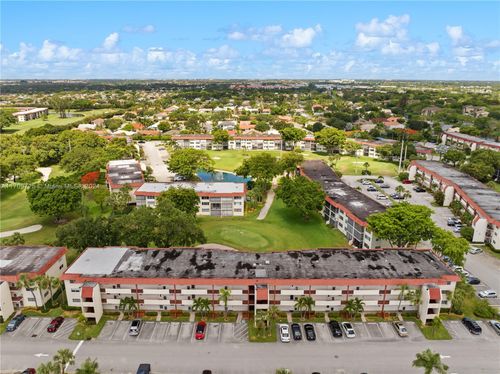 109-711 Hollybrook Dr, Pembroke Pines, FL, 33025-4023 | Card Image