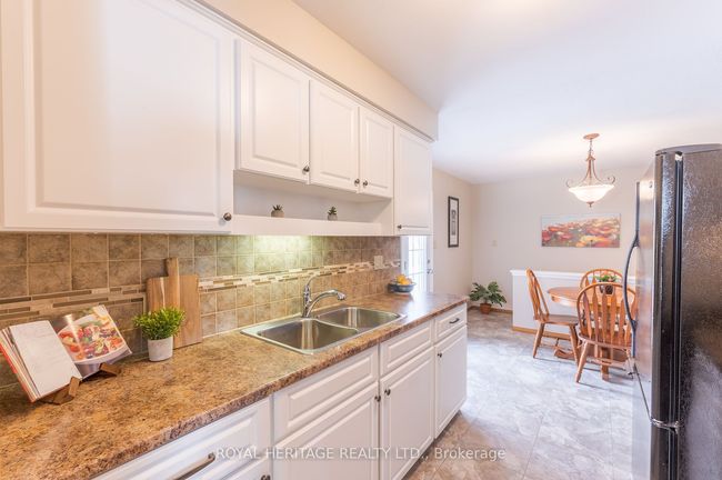933 Ashdale Cres W, House other with 4 bedrooms, 2 bathrooms and 3 parking in Peterborough ON | Image 9
