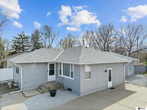 2951 N 70th St, Lincoln, NE, 68507-2713 | Card Image