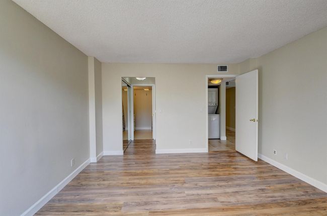UNIT-202 - 16 Royal Palm Way, Condo with 2 bedrooms, 2 bathrooms and null parking in Boca Raton FL | Image 24