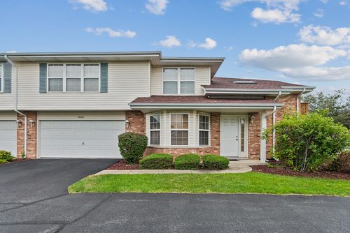 18260 Kirby Drive, Tinley Park, IL, 60487 | Card Image