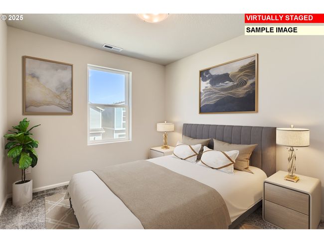 734 Pickering Ln, House other with 3 bedrooms, 3 bathrooms and 2 parking in Woodburn OR | Image 14