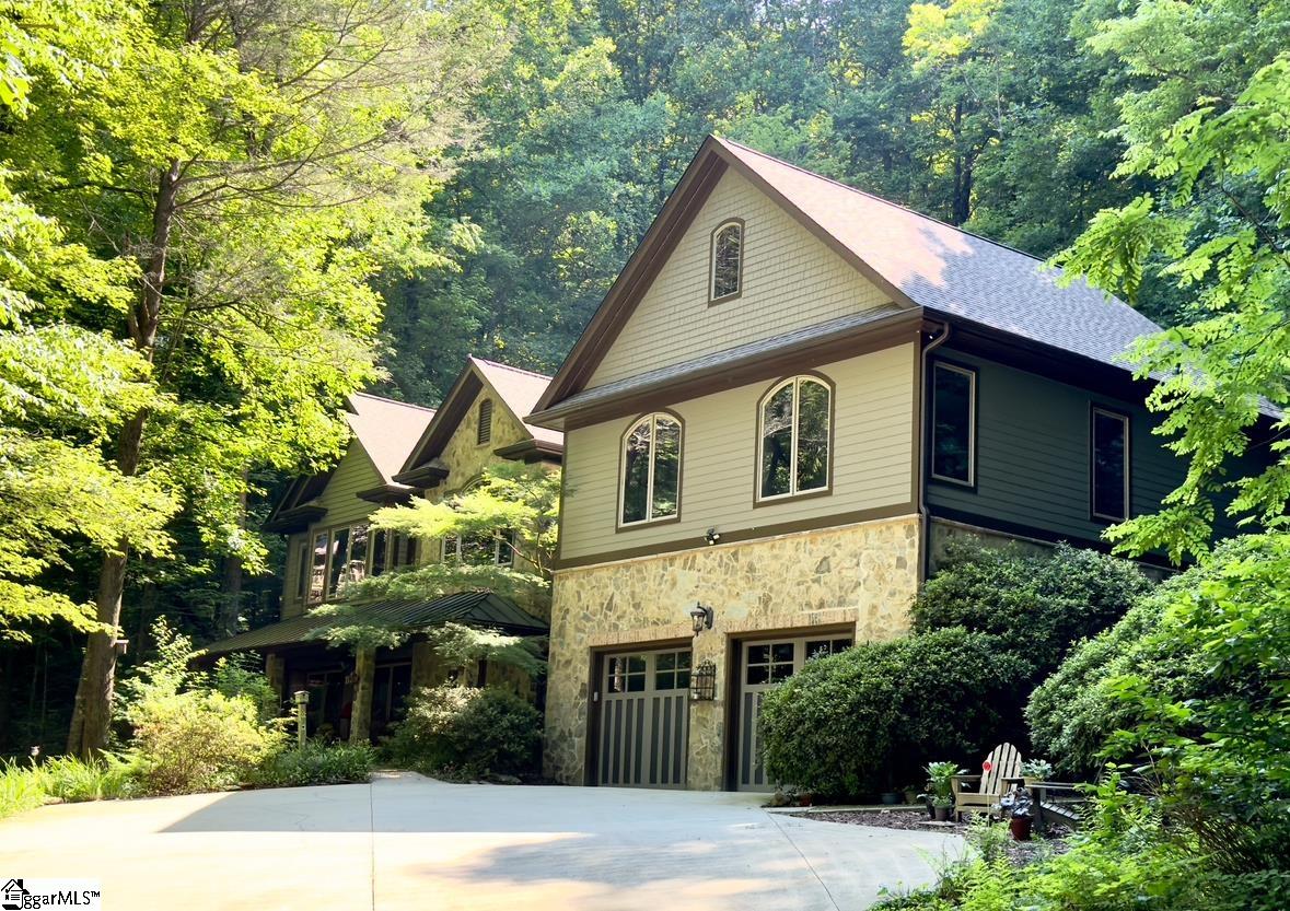 Panther Park Trl, Travelers Rest, SC 29690