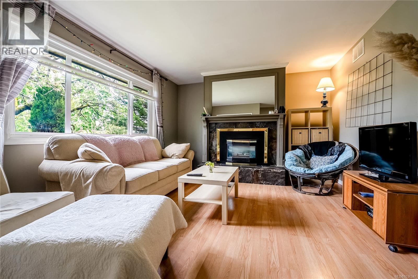 Residential in Saanich 3