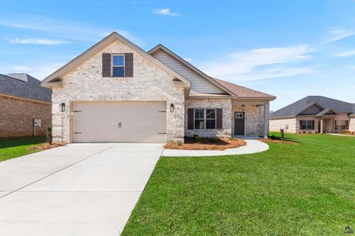 611 Bristleleaf Path, Kathleen, GA, 31047 | Card Image