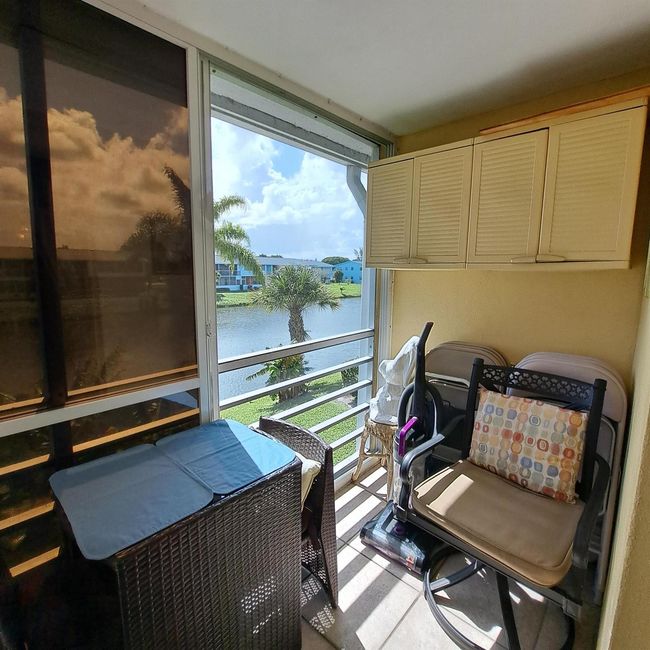 53 Northampton C, Condo with 1 bedrooms, 2 bathrooms and null parking in West Palm Beach FL | Image 23