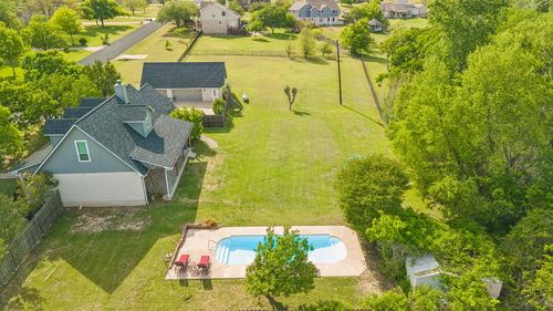 205 Morningside Cir, Hutto, TX, 78634-5444 | Card Image