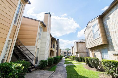 apt-807-8455 Will Clayton Pkwy, Humble, TX, 77338-5808 | Card Image