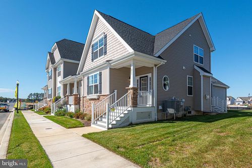 211 Prospect St, MILTON, DE, 19968-2232 | Card Image