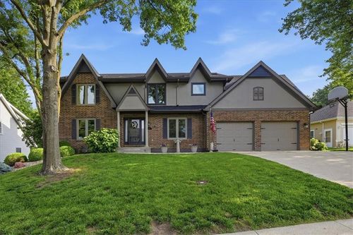 1208 Tanglewood St, Leavenworth, KS, 66048-5230 | Card Image