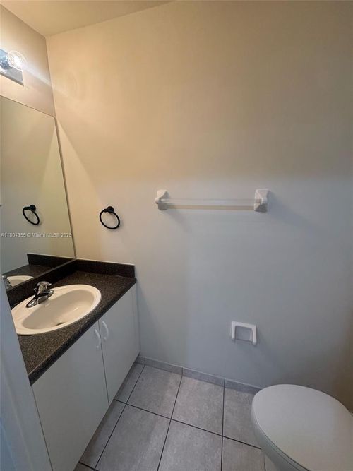 1211 Imperial Lake Rd, West Palm Beach, FL, 33413-1081 | Card Image