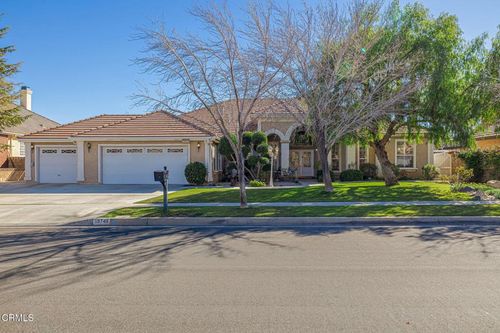 39748 Golfers Dr, Palmdale, CA, 93551-2946 | Card Image