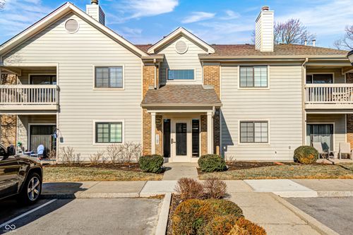 unit-205-11760 Glenbrook Ct, Carmel, IN, 46032-4763 | Card Image