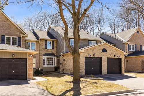 25-2766 Folkway Dr, Mississauga, ON, L5L3M3 | Card Image