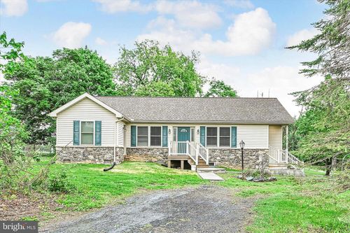 720 Kimmerlings Rd, LEBANON, PA, 17046-9262 | Card Image