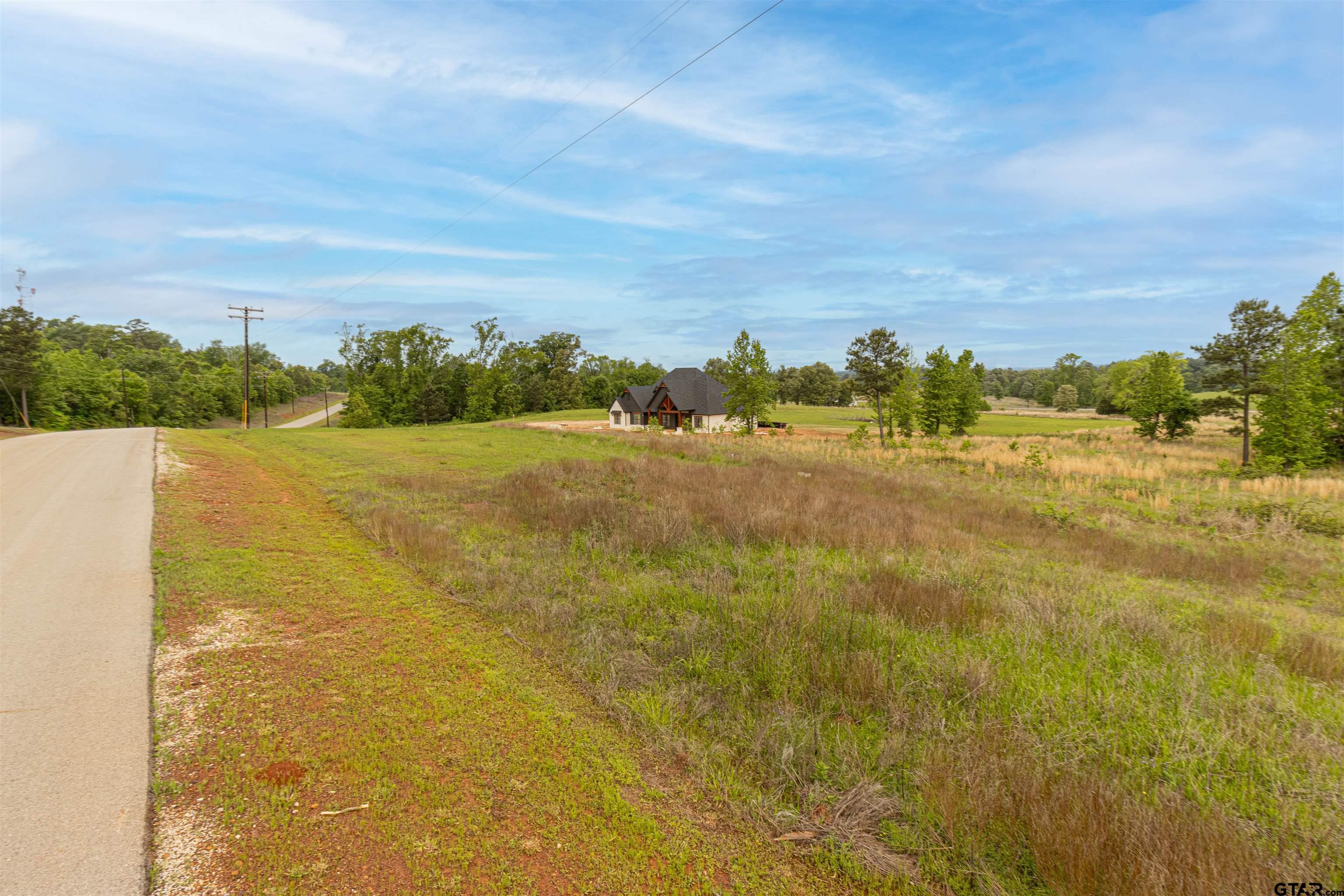 Land in Winona