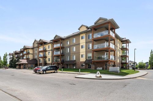 1210-92 Crystal Shores Road, Okotoks, AB, T1S2M8 | Card Image