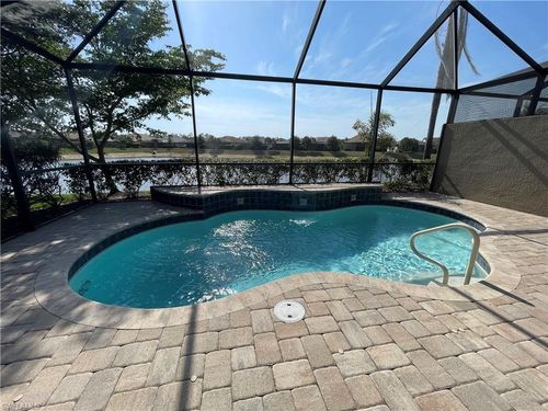 7631 Jacaranda Ln, NAPLES, FL, 34114-2800 | Card Image