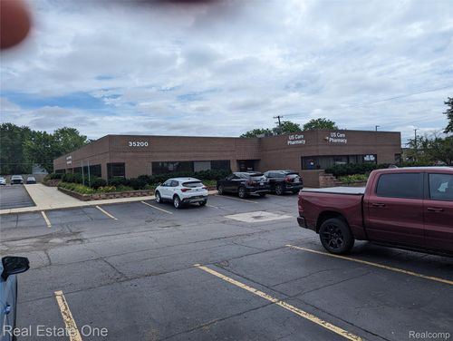 ste-400-35200 Dequindre Rd, Sterling Heights, MI, 48310-4837 | Card Image
