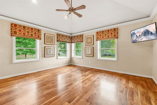28002 Whispering Maple Way, House other with 5 bedrooms, 5 bathrooms and 3 parking in Spring TX | Image 35