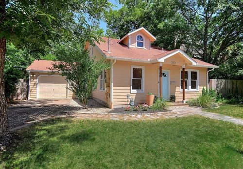 2103 Nickerson St, Austin, TX, 78704-4306 | Card Image