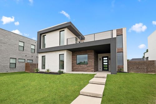 8356 Fairview Dr, Frisco, TX, 75033-2400 | Card Image