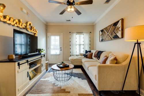 1122 Woodbury Falls Ct, Nashville, TN, 37221-1414 | Card Image
