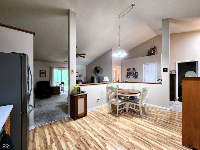 1223 Long Shore Dr, Townhouse with 2 bedrooms, 2 bathrooms and null parking in Indianapolis IN | Image 9
