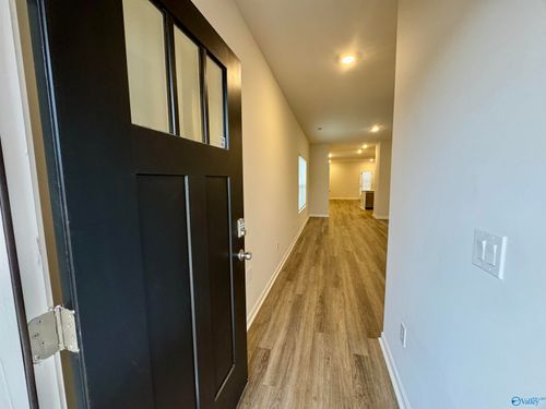 3240 Cool Cir, Huntsville, AL, 35801 | Card Image