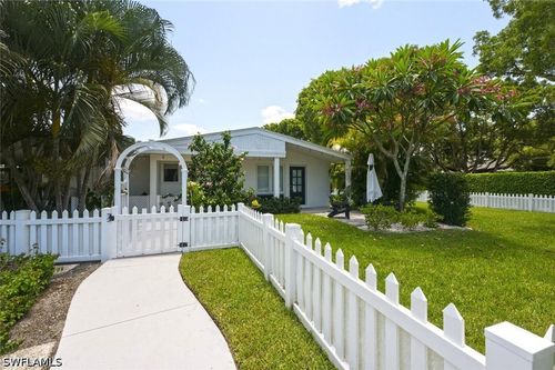 1216 10th St N, NAPLES, FL, 34102-5214 | Card Image