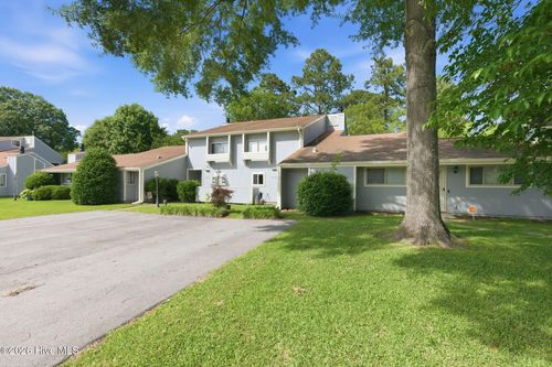 144 Quarterdeck Townhouses, New Bern, NC, 28562 | Card Image