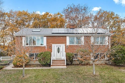 25 Murdoch Rd, Stoneham, MA, 02180-1964 | Card Image