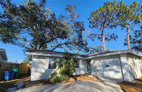 12909 83rd Ave, SEMINOLE, FL, 33776-3226 | Card Image