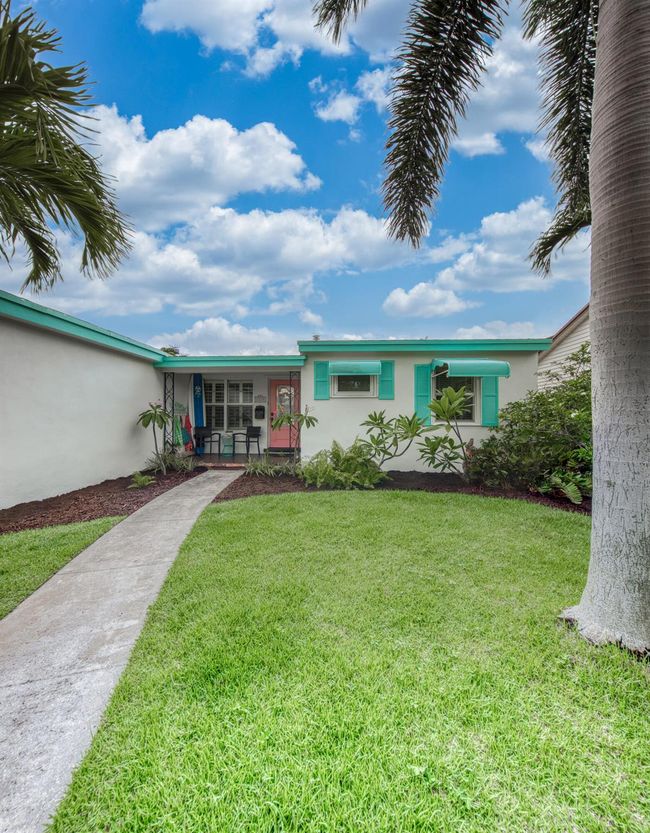 1218 N Ocean Breeze, House other with 2 bedrooms, 2 bathrooms and null parking in Lake Worth FL | Image 27