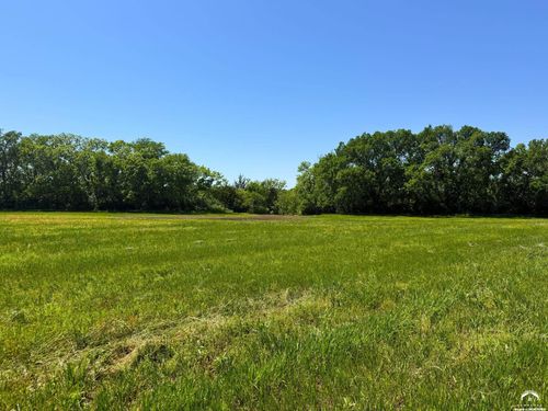 980 Se Stanley Rd, Tecumseh, KS, 66542 | Card Image
