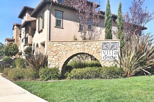 5936 Via Lugano, Fremont, CA, 94555-3386 | Card Image