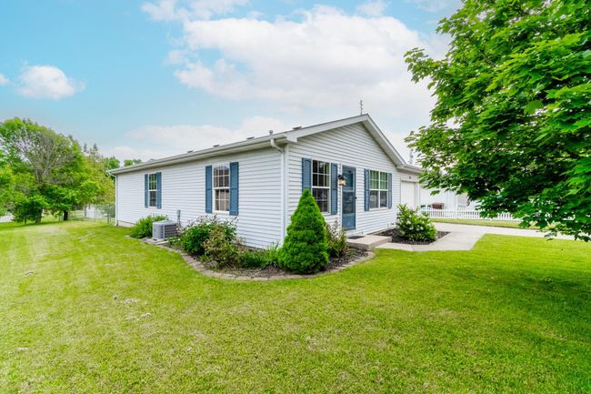 1109 Manahan Dr, House other with 3 bedrooms, 1 bathrooms and null parking in Angola IN | Image 27