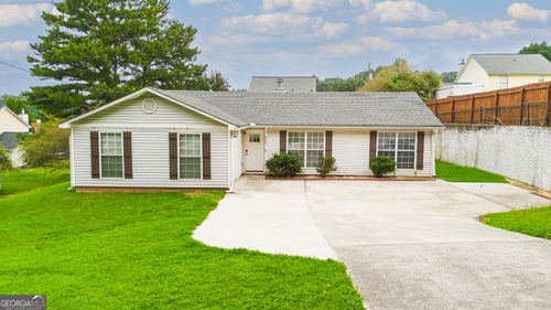 660 Morrow Rd, Forest Park, GA, 30297-3239 | Card Image