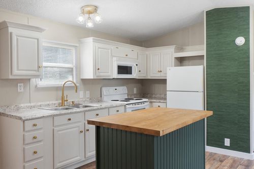 4273 Highway 134, Whiteside, TN, 37396-3037 | Card Image