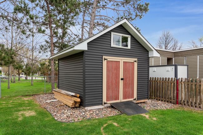 Nice storage shed in the backyard also. | Image 51