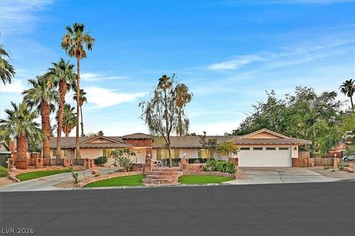 3645 Forestcrest Dr, Las Vegas, NV, 89121-4954 | Card Image
