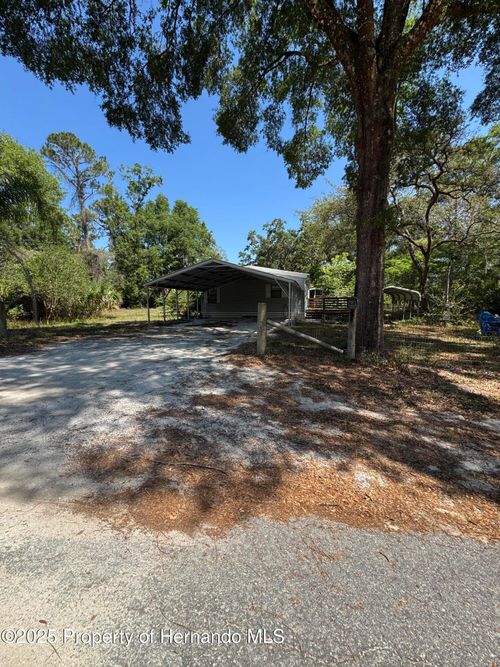 4266 County Road 691, WEBSTER, FL, 33597 | Card Image