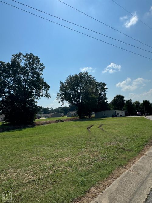 5201 Stadium Blvd, Jonesboro, AR, 72404-8659 | Card Image