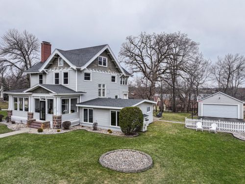 417 6th Ave W, Alexandria, MN, 56308-1714 | Card Image