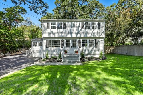 30 Atlantic St, Gloucester, MA, 01930-1625 | Card Image