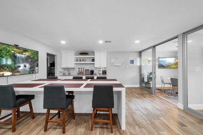 29519 W Hawthorne Dr, House other with 3 bedrooms, 2 bathrooms and null parking in Spring TX | Image 7