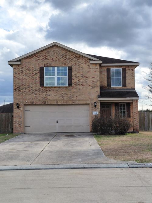 8902 Stagewood Dr, Humble, TX, 77338-1521 | Card Image