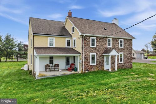 572 Halteman Rd, SOUDERTON, PA, 18964-2301 | Card Image