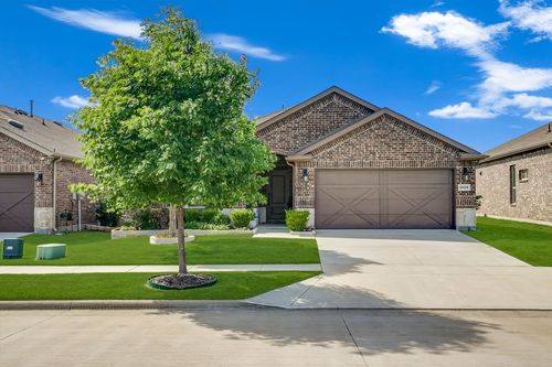 1528 Grassy Knoll Trl, Aubrey, TX, 76227-2966 | Card Image